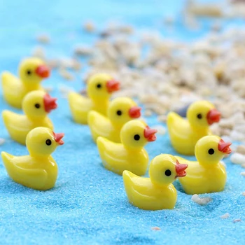 100Pcs Mini Résine Canards Chiffres Miniature Jaune Minuscule Canard de Figures d'Animaux Fée de Jardin Micro Paysage, Plantes en Pot Décor