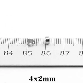 50~2000pcs 4x2 Aimants de Terre Rare Diamètre 4x2mm Petit Tour des Aimants 4mm*2mm Permanent des Aimants en Néodyme 4*2 puissant aimant de disque