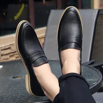 Automne Hommes Chaussures en Cuir Hommes Chaussures de Luxe Hommes d'Affaires Oxfords Classique Gentleman Chaussures 2020 rtg5