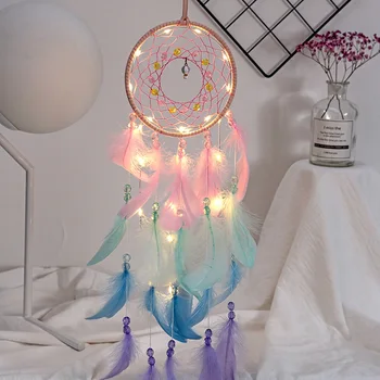 Coloré Vrai plume dream catcher lumières Créatives dreamcatcher filles pratique spécial cadeaux d'anniversaire décoration de la maison
