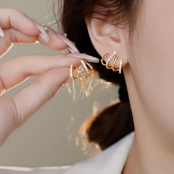 Coréen de la Mode de la Griffe de Goujon de Boucles d'oreilles pour les Femmes de Luxe Punk à Quatre Broches Géométrique Râteau Perle Crochet d'Oreille de Zircon Boucles d'oreilles Bijoux 2022