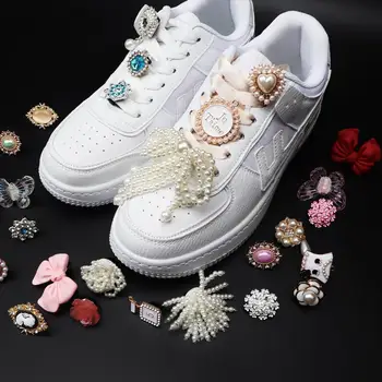 Nouveau Strass Perles Chaussure Charmes de la beauté parfum Sneaker Charmes Fille Cadeau Chaussure de décoration DIY Boucles Lacets chaussures accessoires